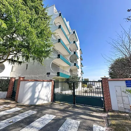 Les Criques By Interhome Apartmán *
